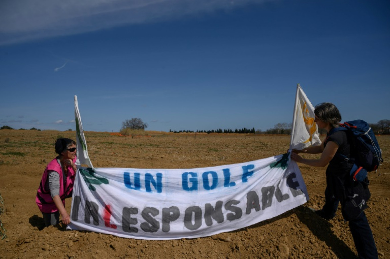 Manifestation contre un projet de golf, le 16 mars 2024 à Villeneuve-de-la-Raho, près de Perpignan © ED JONES
