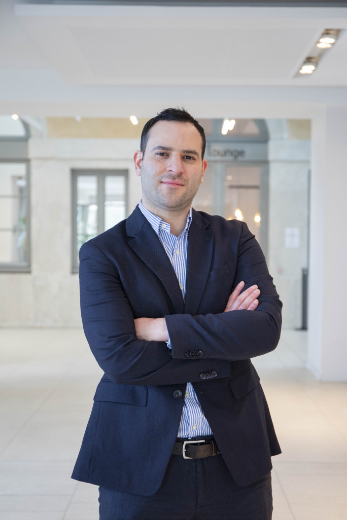 César Gonzalez Lozada, le nouveau directeur commercial de l'activité logicielle Advanced Software pour la zone EMEA de Savoye.