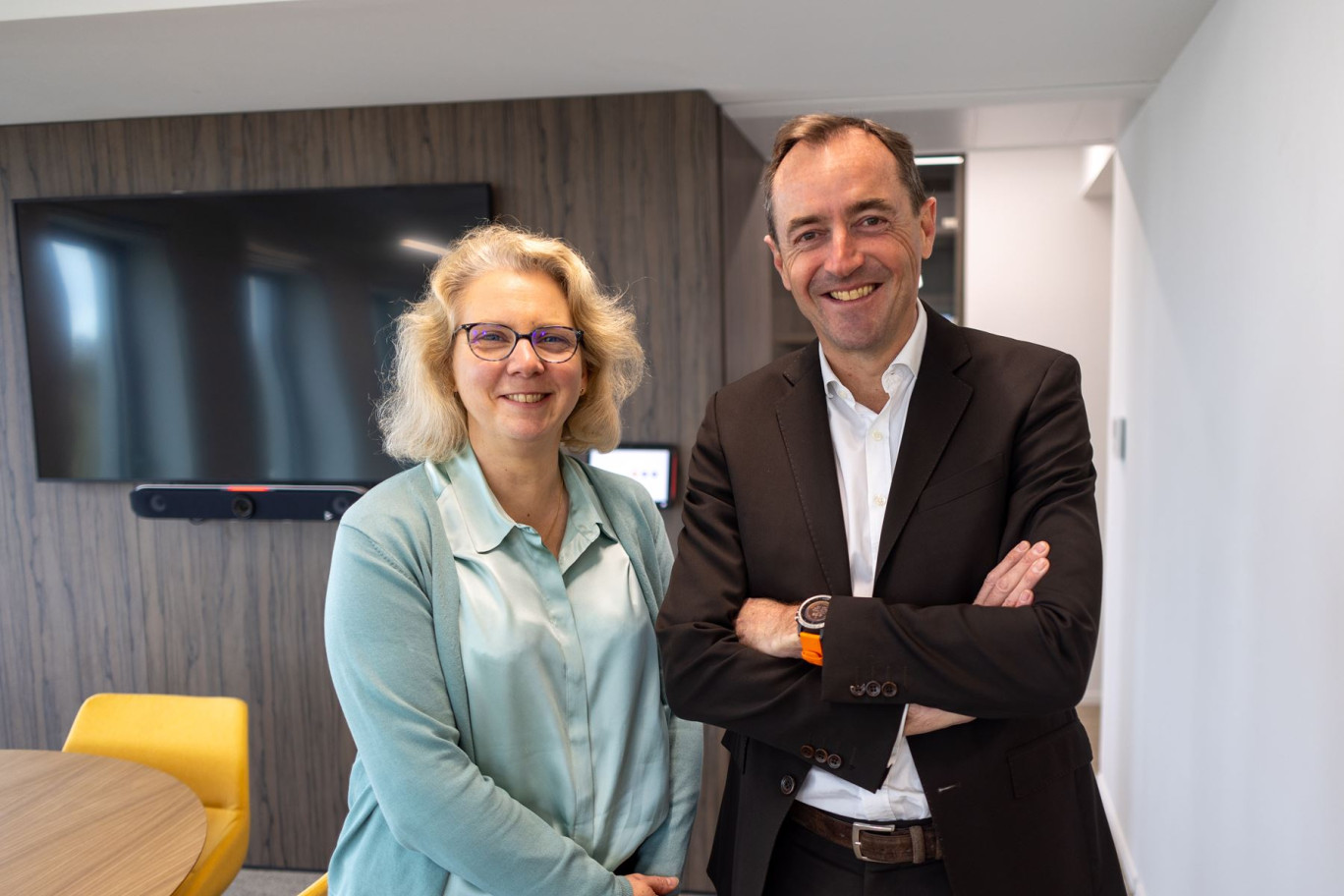 Caroline Roussel, directrice générale de IÉSEG et Christophe Catoir, nouveau président du CA.