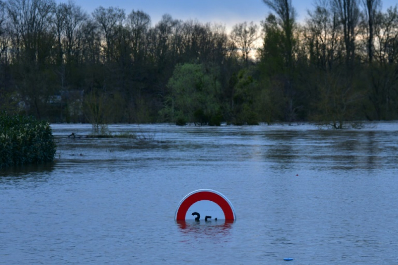 Les environs de La Roche-Posay (Vienne), inondés par les crues des rivière Vienne et Creuse, le 31 mars 2024 © Pascal LACHENAUD