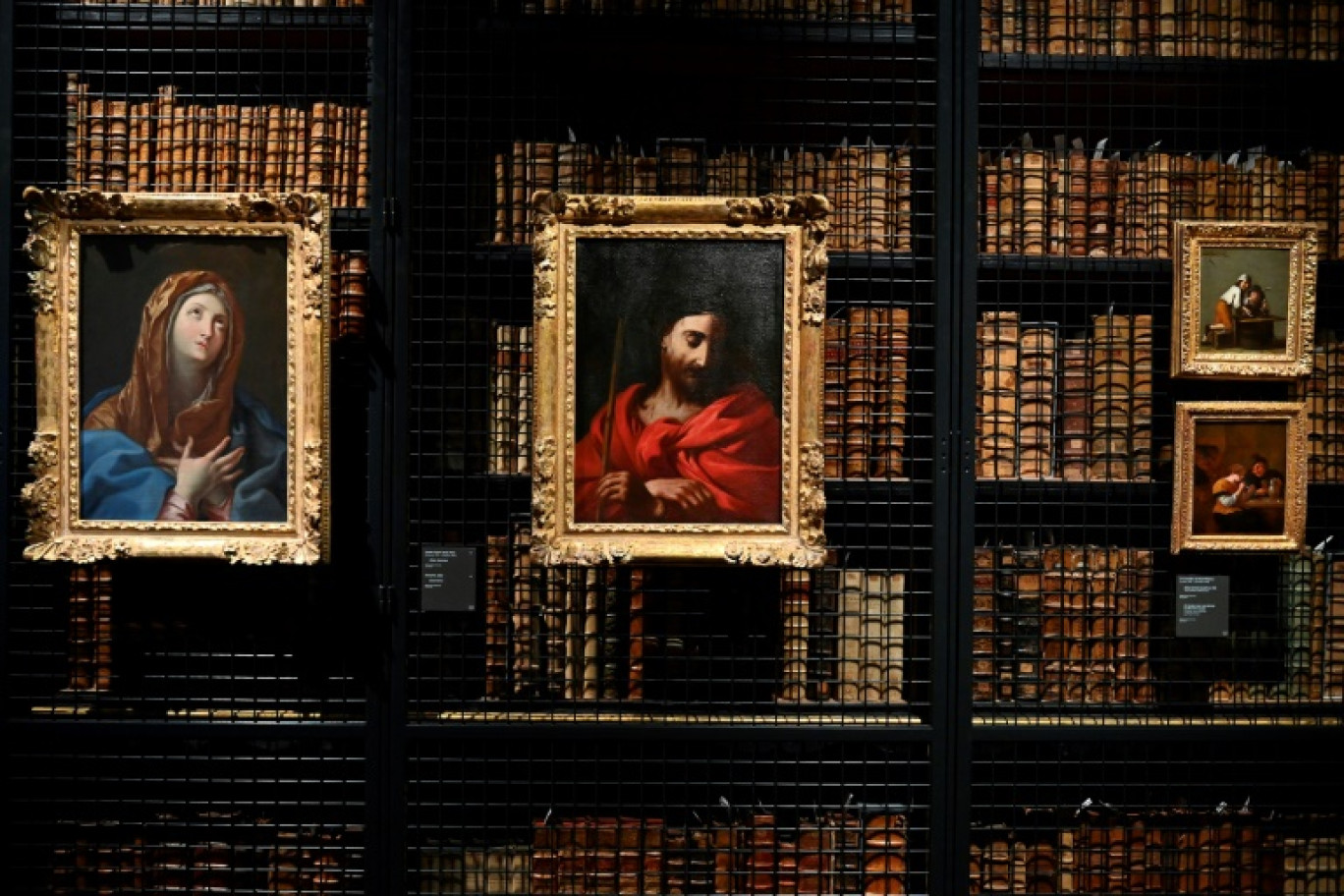 La bibliothèque-musée Inguimbertine, dans l'ancien hôtel-Dieu de Carpentras, le 19 avril 2024 dans le Vaucluse © Sylvain THOMAS