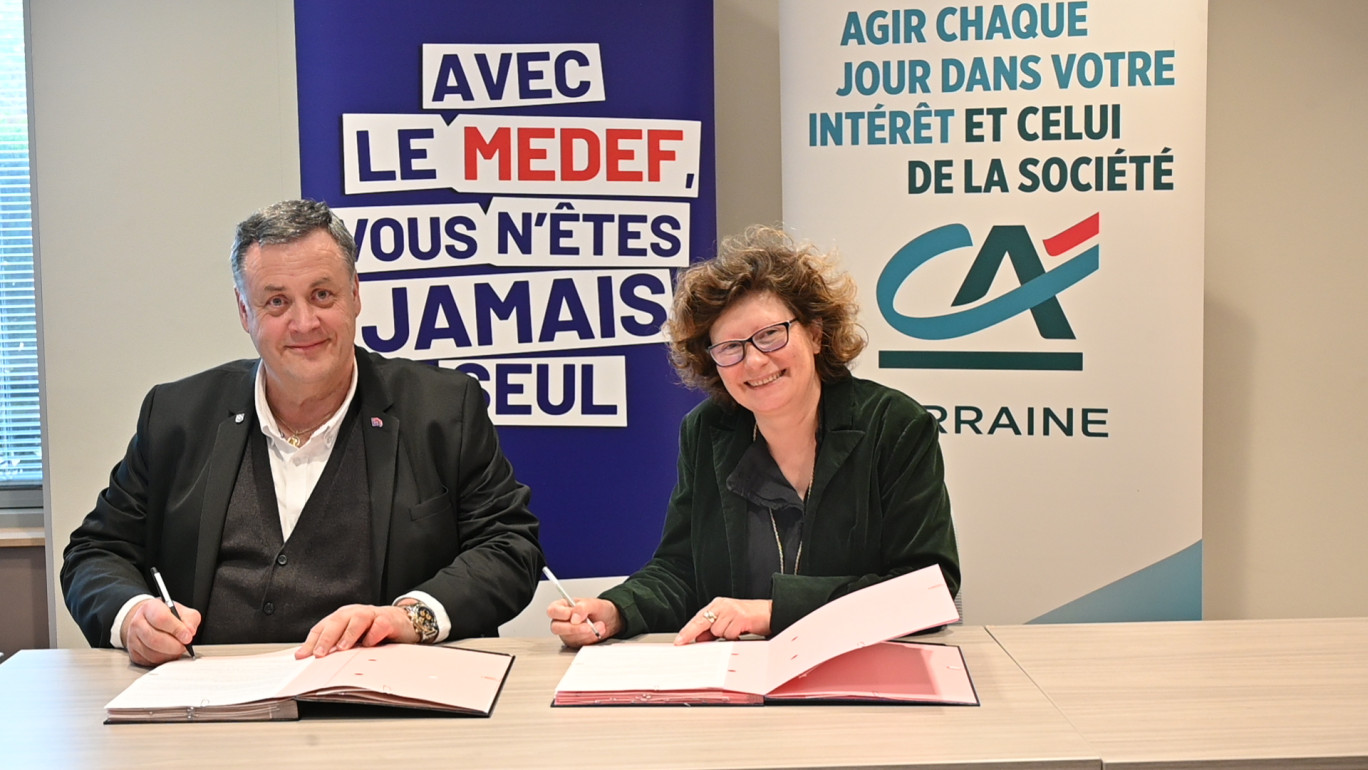 André Bousser, président de l'UE57, et Cécile Denoyelle, directrice du marché Entreprises, Collectivités et Banque Privée du Crédit Agricole de Lorraine. © Crédit Agricole de Lorraine.