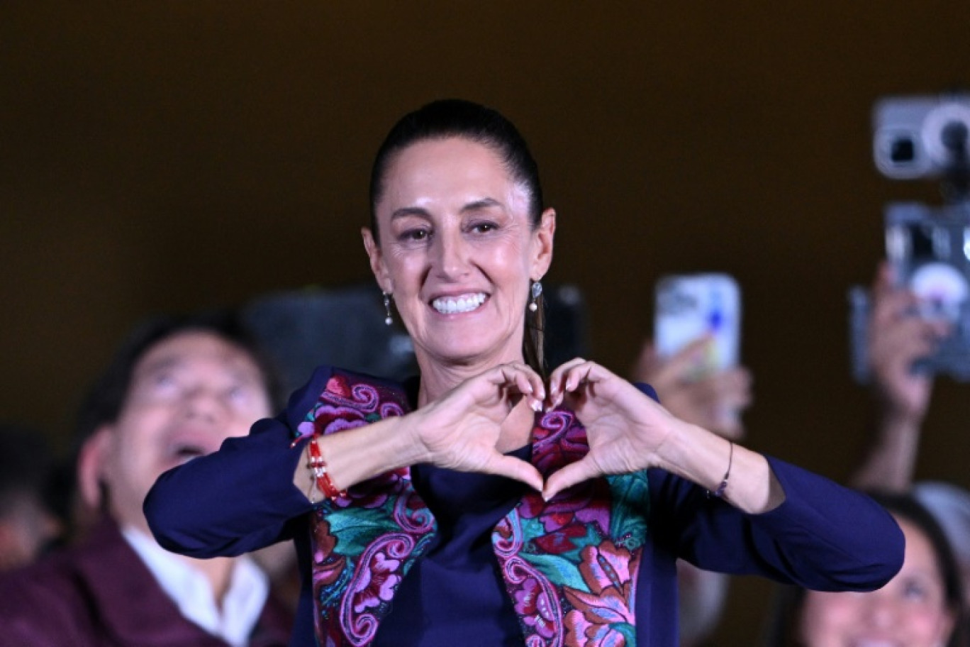 La présidente élue du Mexique, Claudia Sheinbaum, fête sa victoire électorale le 3 juin 2024 à Mexico © CARL DE SOUZA
