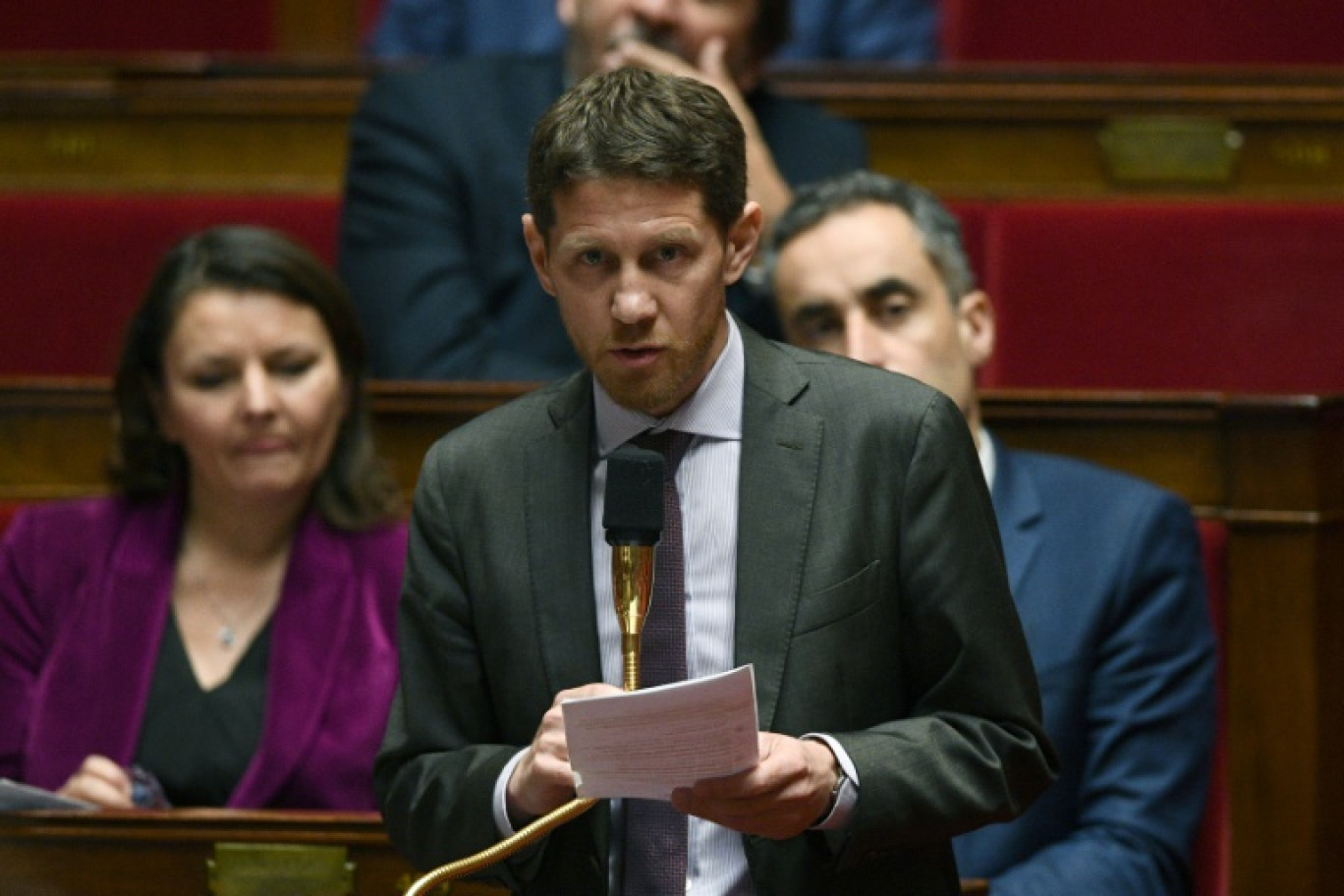 Le député écologiste Jérémie Iordanoff, membre de la coalition de gauche NUPES, à l'Assemblée nationale, le 15 novembre 2022 à Paris © Christophe ARCHAMBAULT