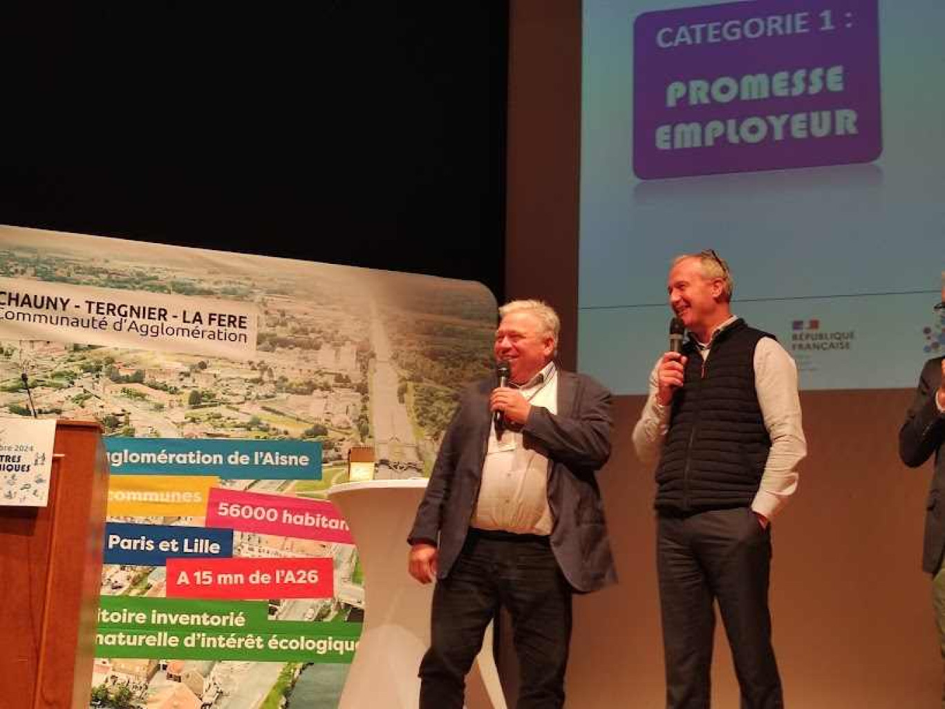 Dominique Ignaszak, président de l'agglomération avec Christophe Coulon, vice-président de la Région Hauts de France en charge des mobilités, des infrastructures de transport et des ports.