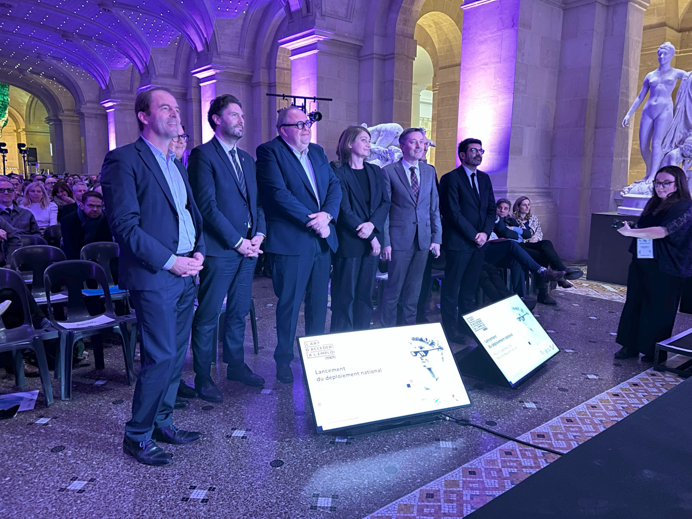 Le 10 décembre à Lille a eu lieu le déploiement au niveau national du dispositif «L’art d’accéder à l’emploi». © Aletheia Press/ L.Péron