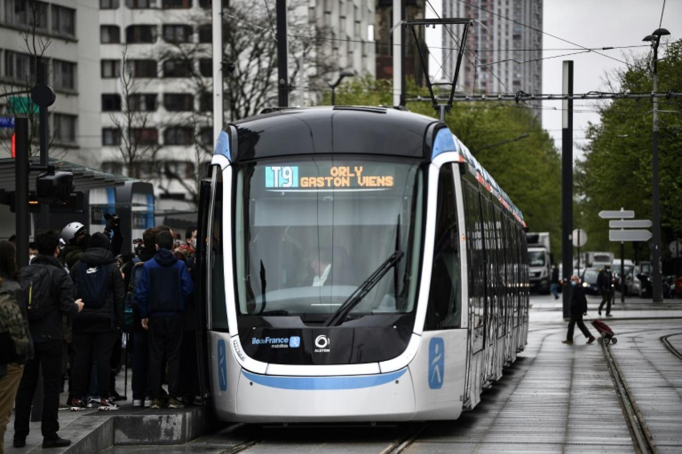 Le tramway est "un autre point noir" avec 16% de resquilleurs contre environ 10% avant le Covid © Anne-Christine POUJOULAT