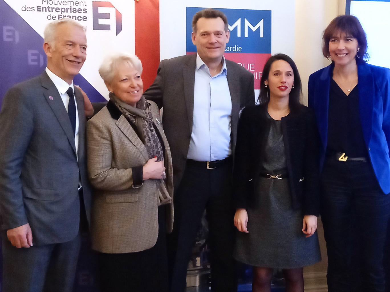 De gauche à droite : Patrick Martin, Pascale Sébille, Thierry Baschet, Fanny Anor et Frédérique Macarez.