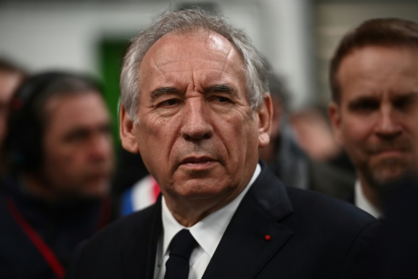 Le Premier ministre François Bayrou lors d'une viste à l'usine Alstom à Aytre, près de La Rochelle, le 14 mars 2025 en Charente-Maritime © Christophe ARCHAMBAULT