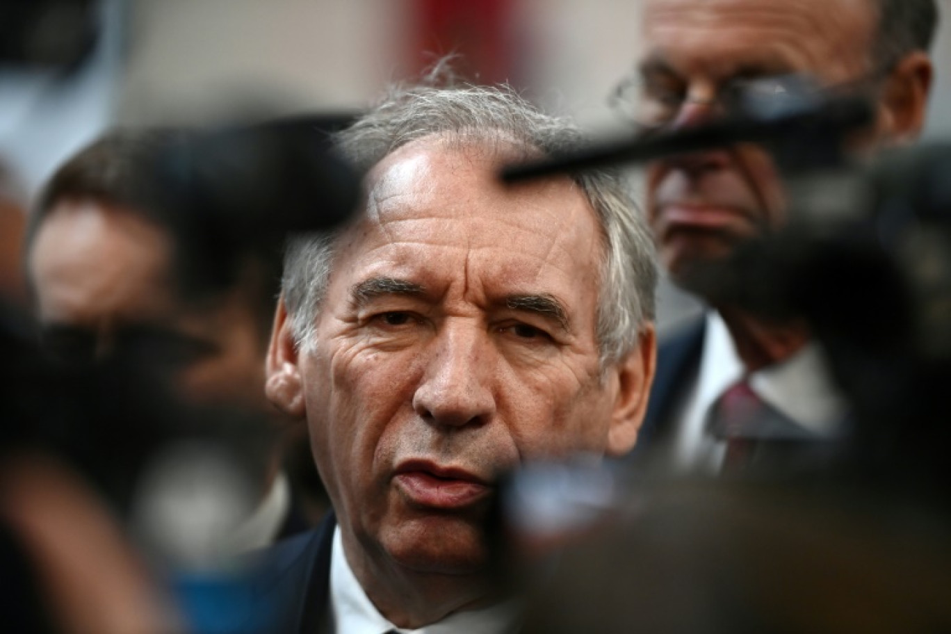 La gauche accuse François Bayrou de "trahison" en fermant la porte au "conclave" à un possible retour de l'âge de départ à la retraite à 62 ans, Paris, le 14 mars 2025. © Christophe ARCHAMBAULT