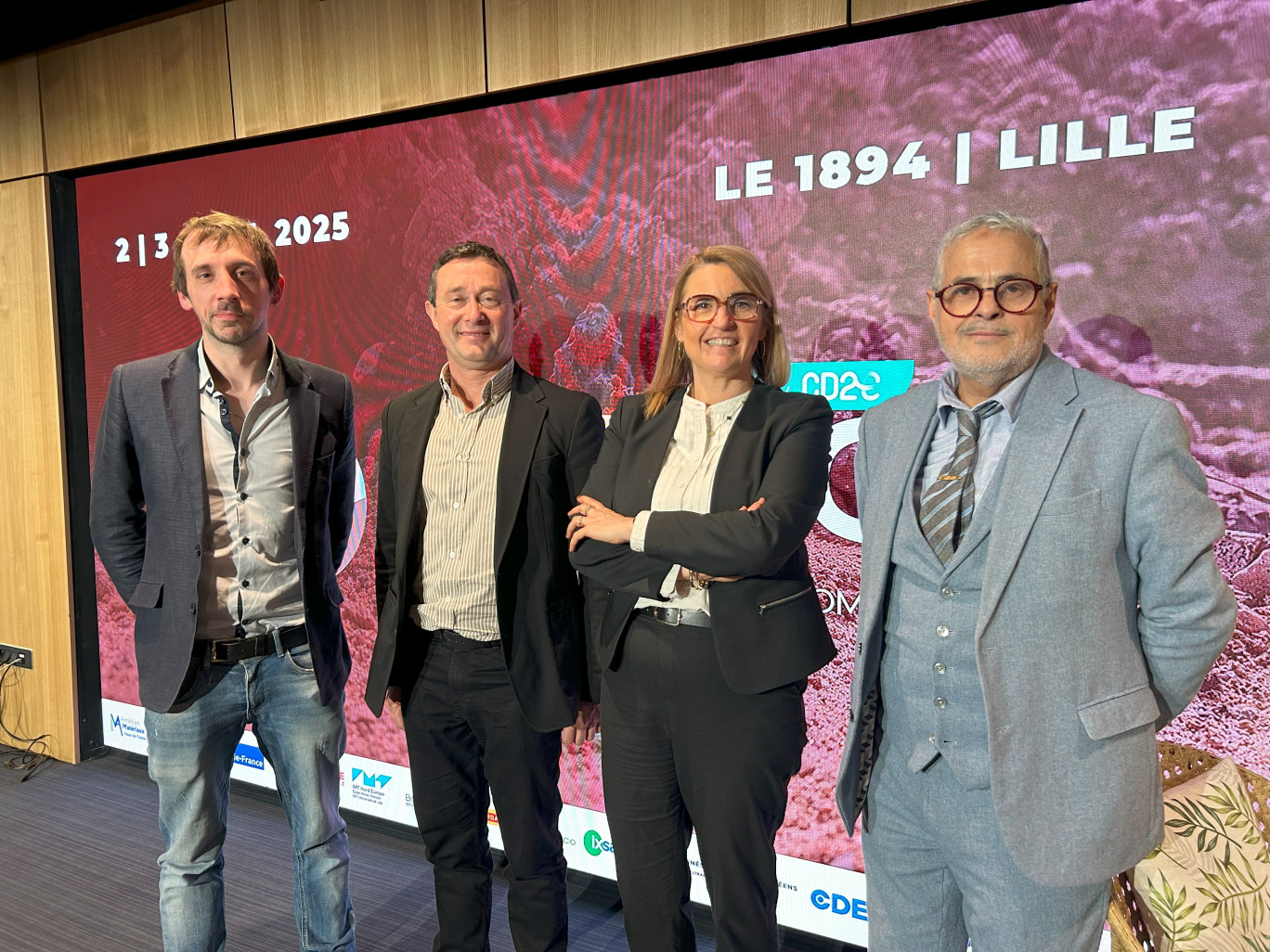 Frédérique Seels, directrice générale du CD2E, et ses équipes, lors de l'événement Minerec, ont tenu à mettre avant les enjeux de la valorisation des matériaux. © Aletheia Press / L.Péron