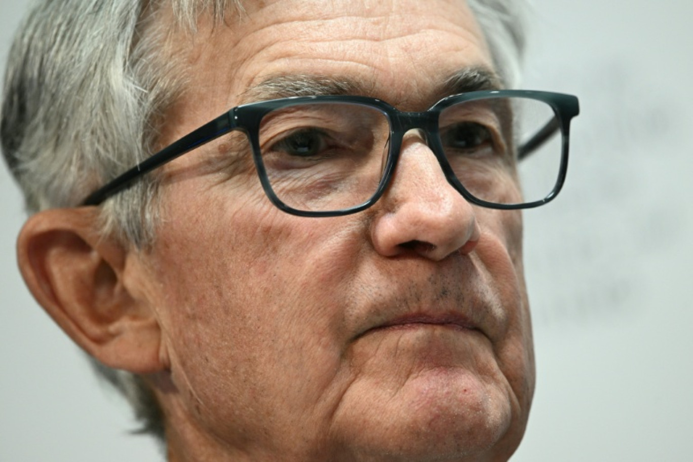 Le président de la banque centrale américaine (Fed) Jerome Powell, à Arlington, en Virginie, le 4 avril 2025 © Brendan SMIALOWSKI