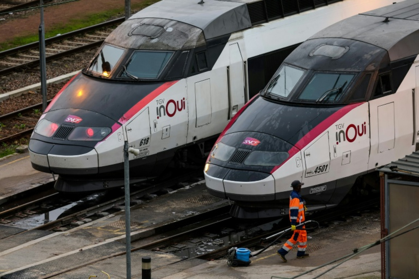 Sud-Rail, 3ème syndicat de la SNCF, critique notamment les constants changements de planning à la dernière minute qui touchent les contrôleurs des TGV. © Ian LANGSDON