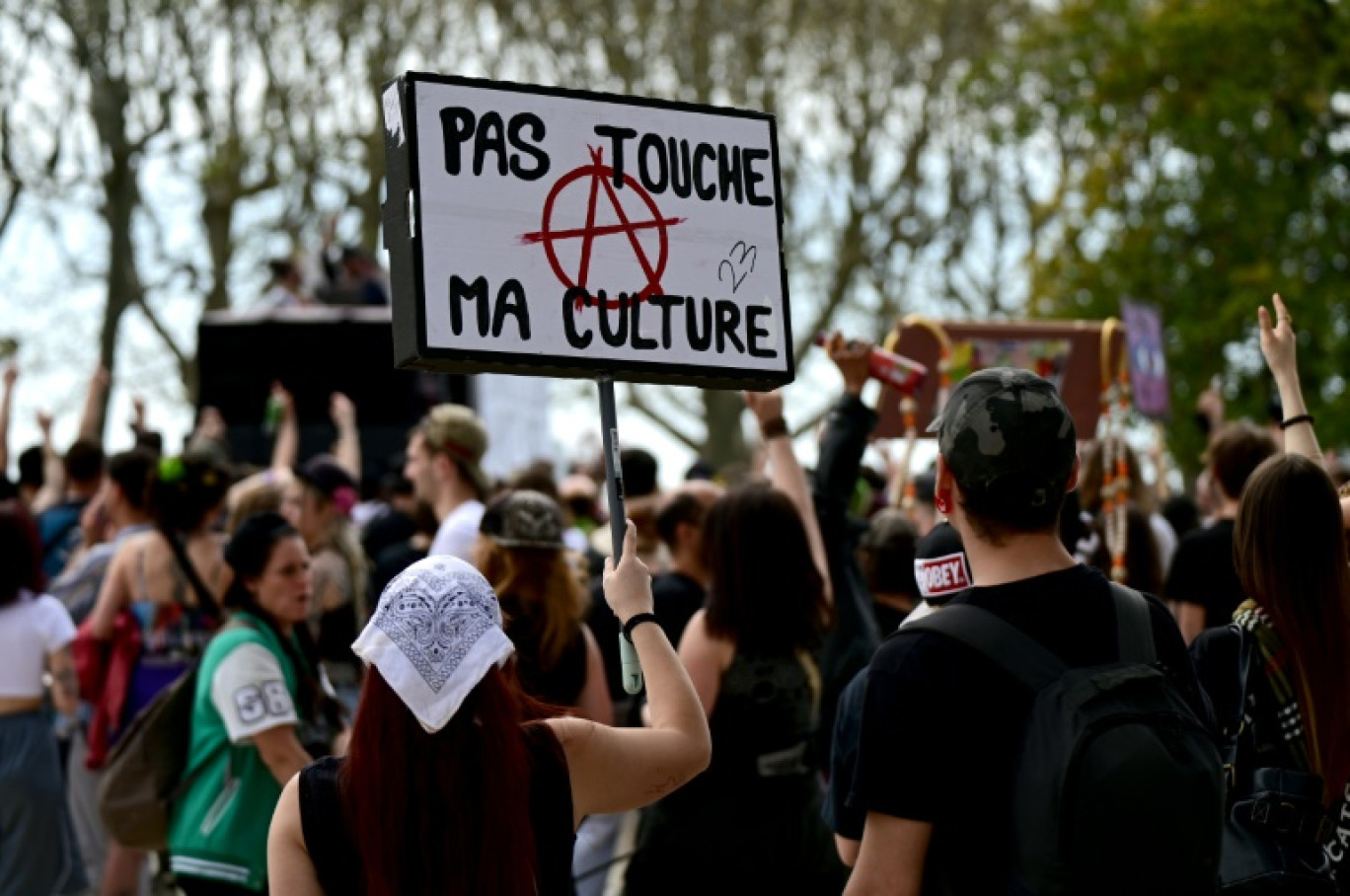 Manifestation contre l'interdiction des rave parties à Montpellier, le 5 avril 2025 dans l'Hérault © GABRIEL BOUYS