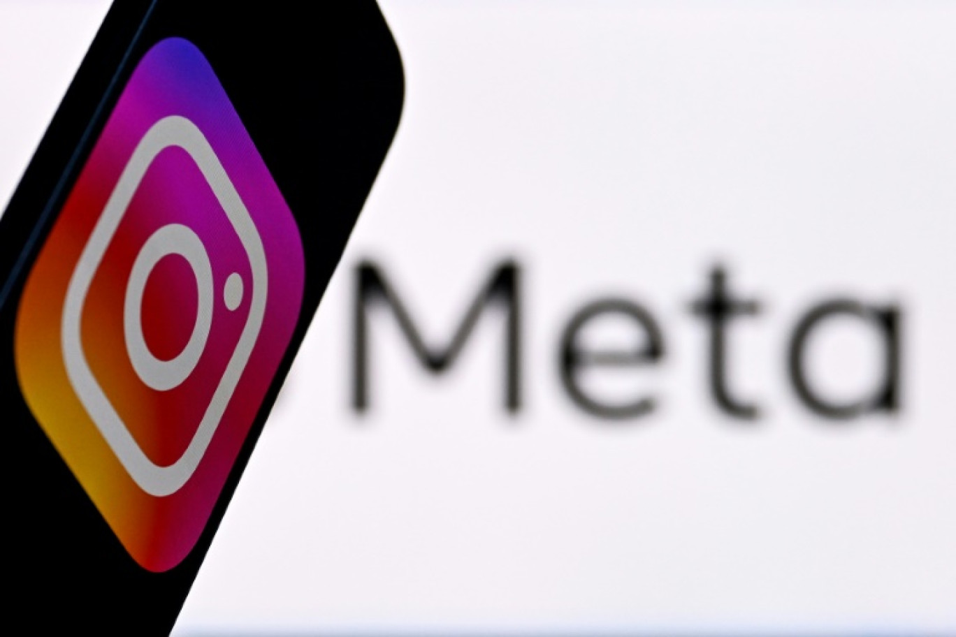 Meta est attendu au tribunal à Washington pour l'ouverture d'un procès que son patron Mark Zuckerberg a tout fait pour éviter. Si le géant des réseaux sociaux perd, il pourrait être forcé de se séparer d'Instagram et WhatsApp © Kirill KUDRYAVTSEV