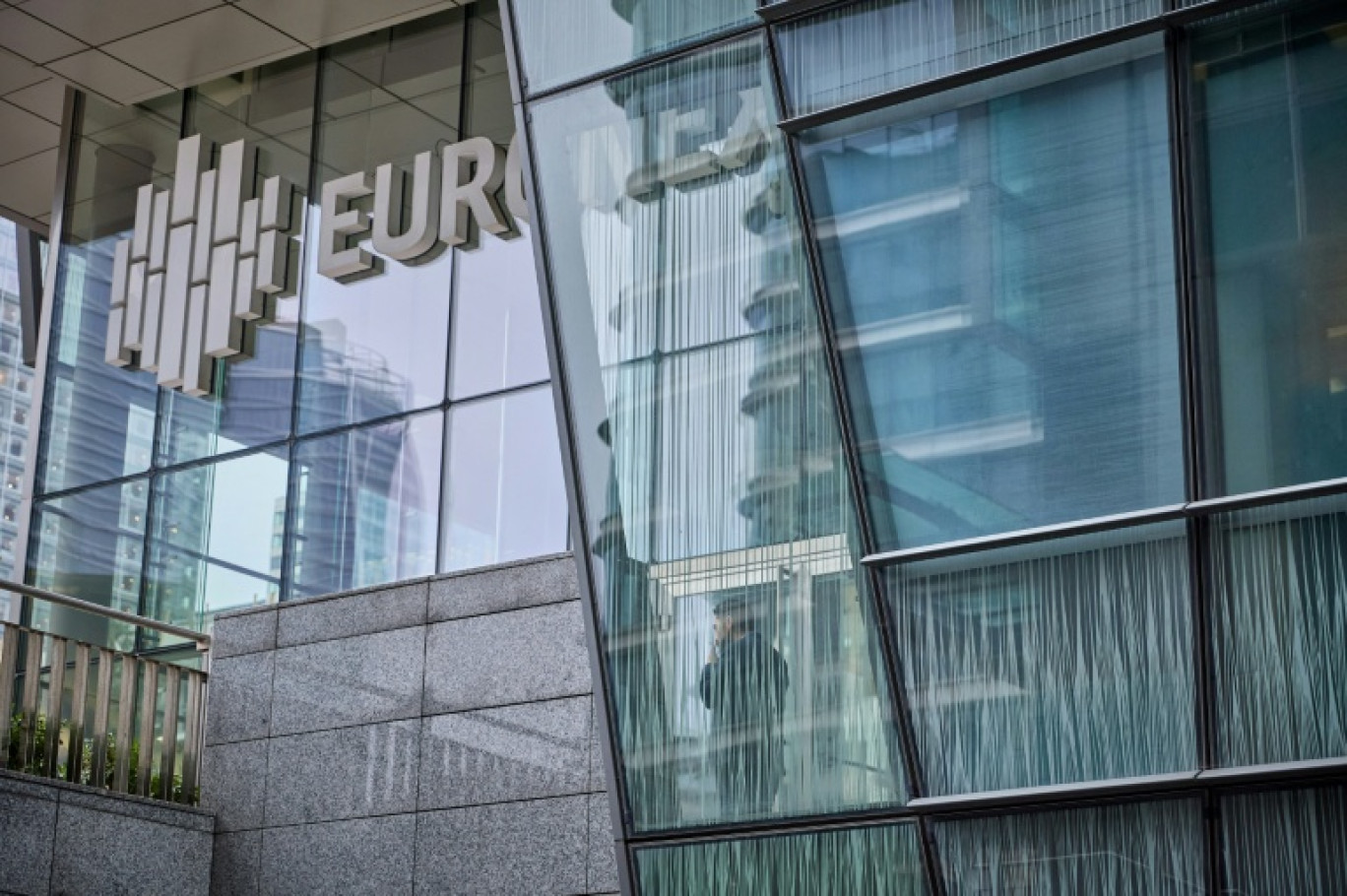 La Bourse de Paris a terminé en forte hausse lundi 14 avril, profitant d'un effet d'aubaine après l'annonce de Donald Trump d'une exemption provisoire de surtaxes douanières sur la tech © KIRAN RIDLEY