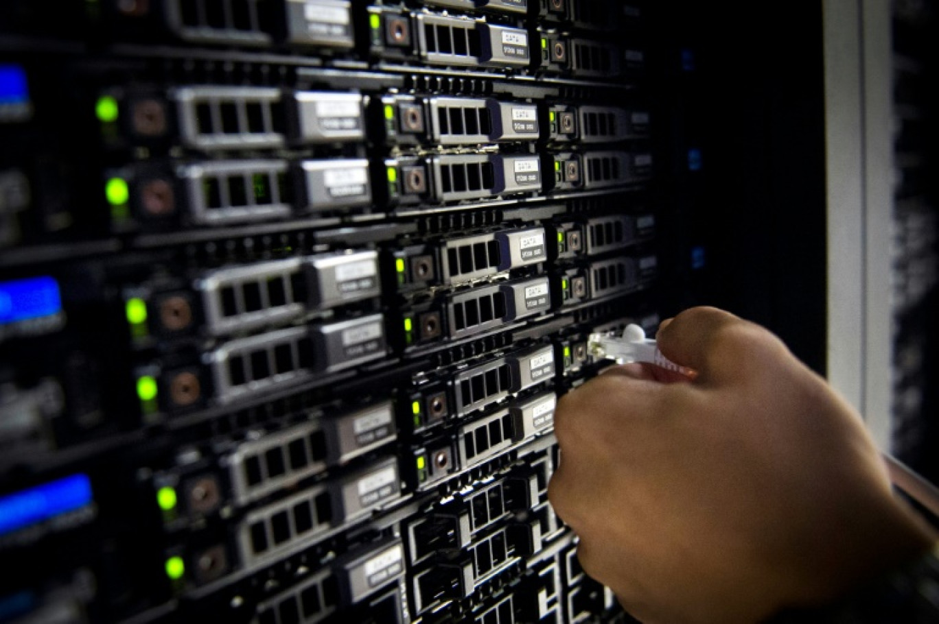 Alors que le gouvernement tente d'accélérer la croissance du "cloud souverain", les géants américains restent hégémoniques et continuent d'attirer les grandes entreprises tricolores © Martin BUREAU