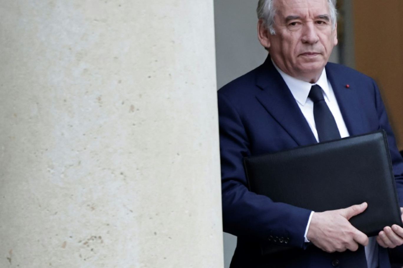 Le Premier ministre François Bayrou à Paris le 21 avril 2025 © STEPHANE DE SAKUTIN