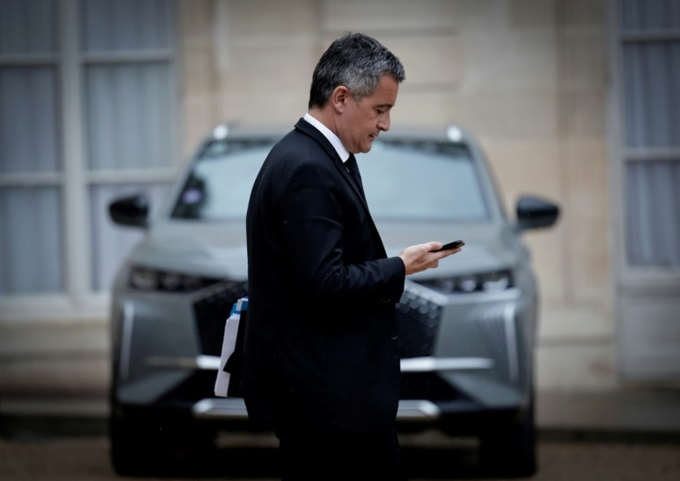 Le garde des Sceaux Gérald Darmanin quitte l'Elysée après le Conseil des ministres, le 21 avril 2025 à Paris © STEPHANE DE SAKUTIN
