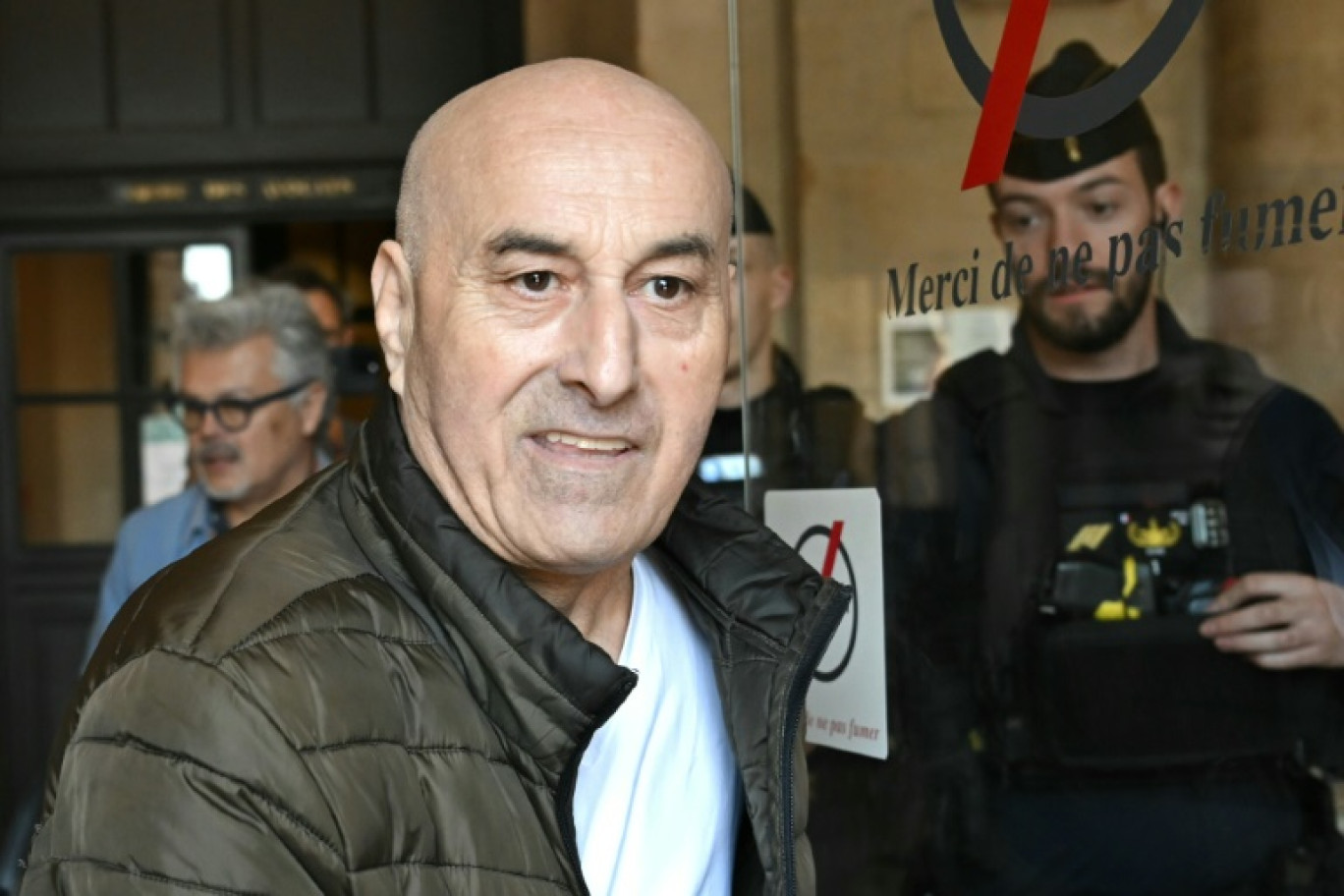 Yunice Abbas, l'un des deux accusés du braquage de Kim Kardashian devant la cour d’assises de Paris le 28 avril 2025 © Bertrand GUAY