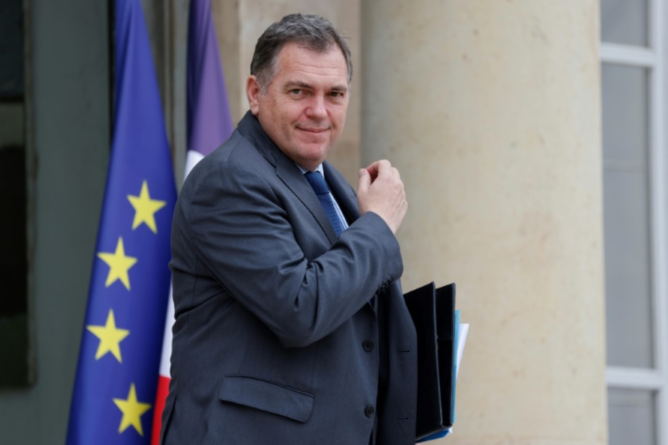 Le ministre des Transports Philippe Tabarot à la sortie de l'Elysée, le 16 avril 2025 à Paris © Ludovic MARIN