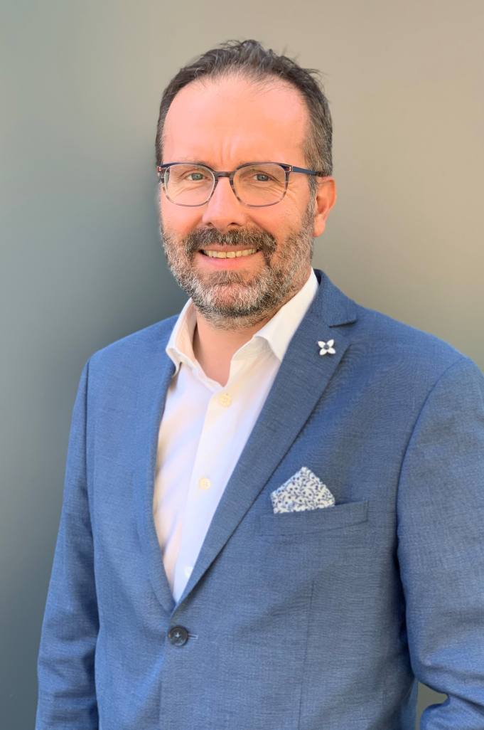 David Sévelin, CEO d'Oxwork qui a été acquise en 2024 par le groupe Setin, s'engage en matière d’éco-responsabilité au travers d'initiatives en faveur de la sécurité et du bien-être au travail.