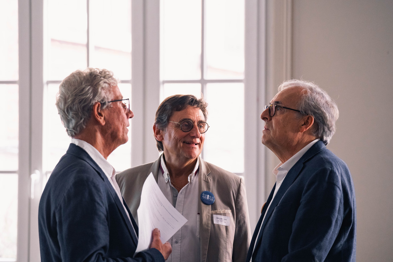 Luc Lorthiois, président sortant de 60 000 Rebonds Hauts-de-France, Christian Dessaigne, président entrant de 60 000 Rebonds Hauts-de-France et Philippe Fourquet, président de la fédération nationale 60 000 Rebonds. © Antoine Cuffel