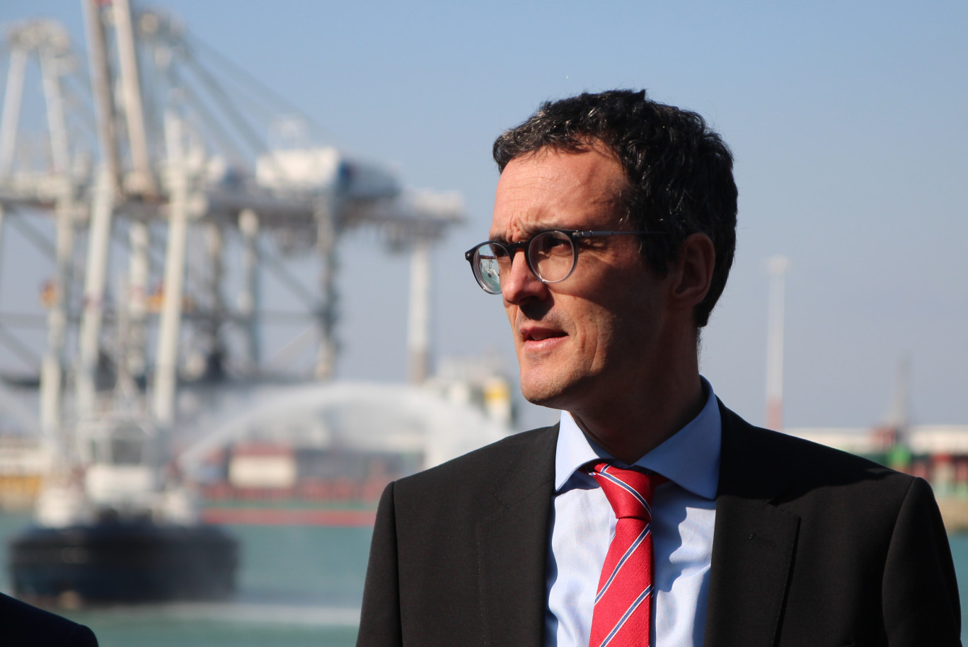 À peine nommé à Haropa Port, Benoît Rochet a posé, au Havre, la première pierre de la "chatière" qui doit donner un accès à Port 200 aux barges fluviales. © Aletheia Press / B.Delabre