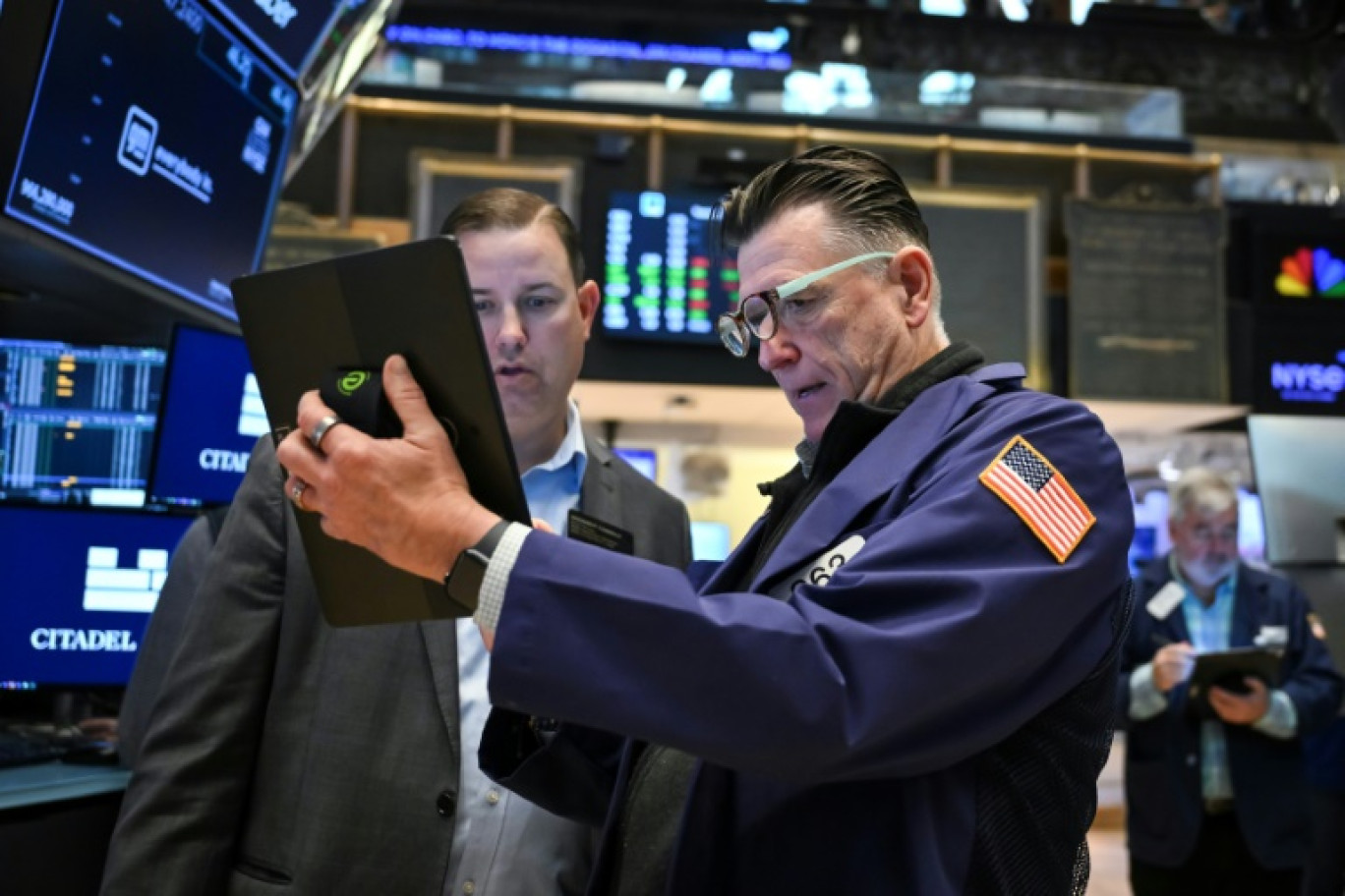 Des opérateurs à la Bourse de New York, le 29 avril 2025. © ANGELA WEISS