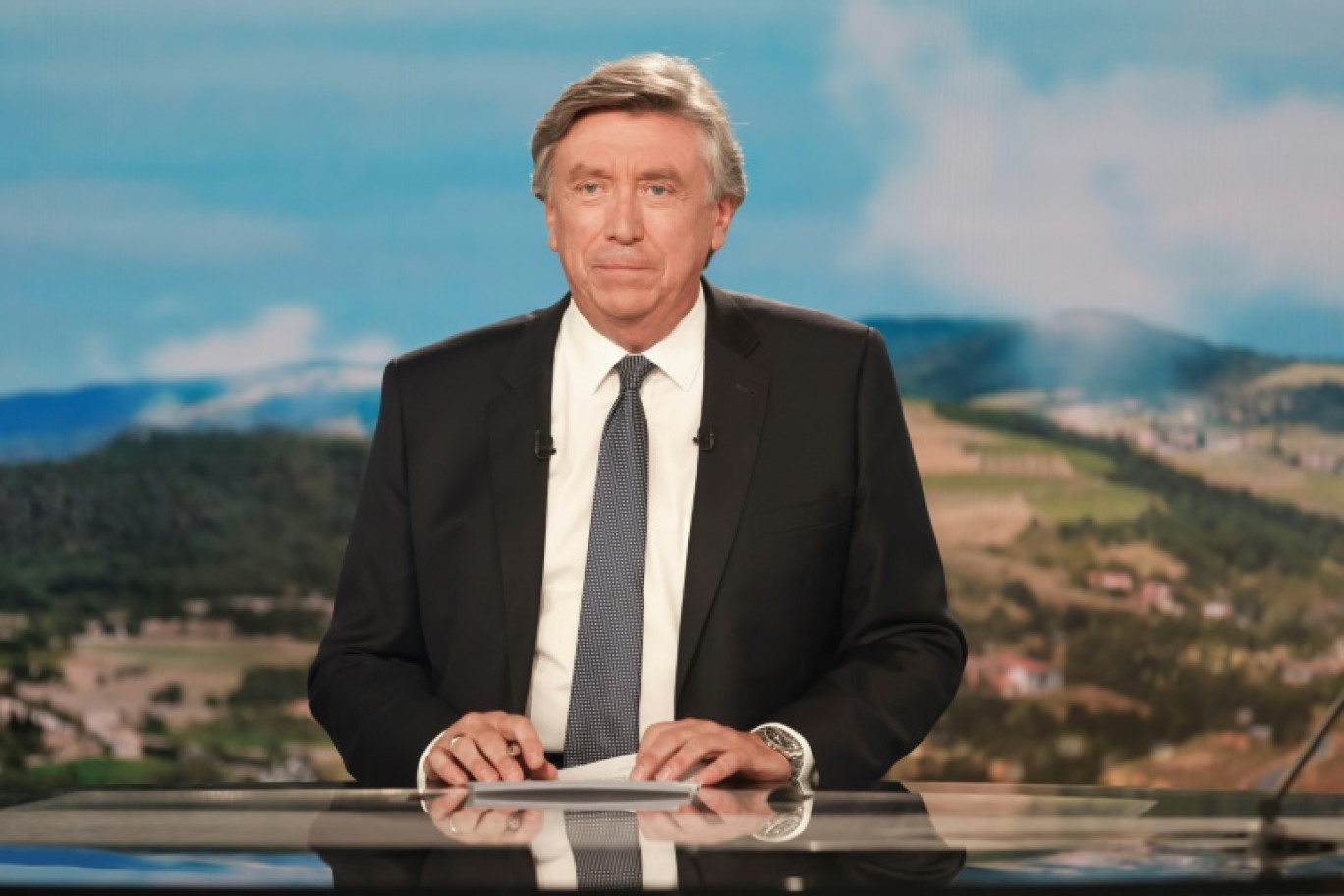 Le présentateur et journaliste Jacques Legros avant le journal télévisé de TF1 à Paris, le 21 juillet 2021 © Ludovic MARIN