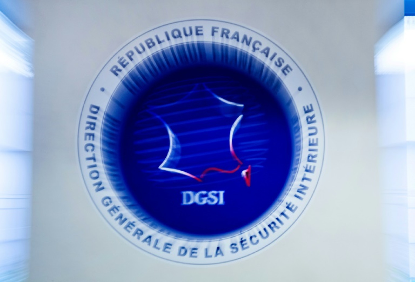 La Direction générale de la sécurité intérieure (DGSI) incrimine dans un rapport d'enquête un ex-haut responsable de l'ambassade algérienne à Paris dans l'enlèvement en 2024 près de la capitale d'Amir Boukhors, opposant au régime d'Abdelmadjid Tebboune © GERARD JULIEN
