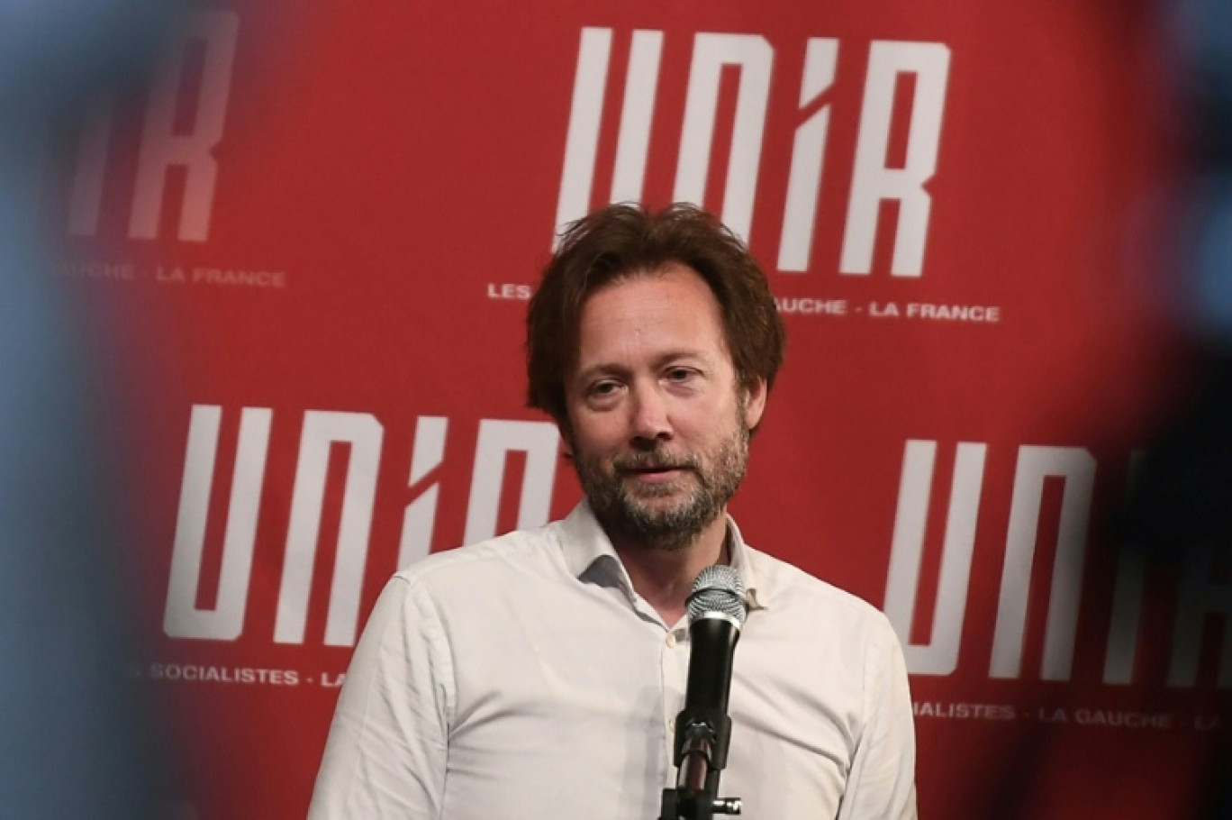 Le député Boris Vallaud lors d'un meeting pour annoncer sa candidature au poste de premier secrétaire du Parti socialiste (PS) à Montfort-en-Chalosse, le 6 avril 2025 dans les Landes © Gaizka IROZ