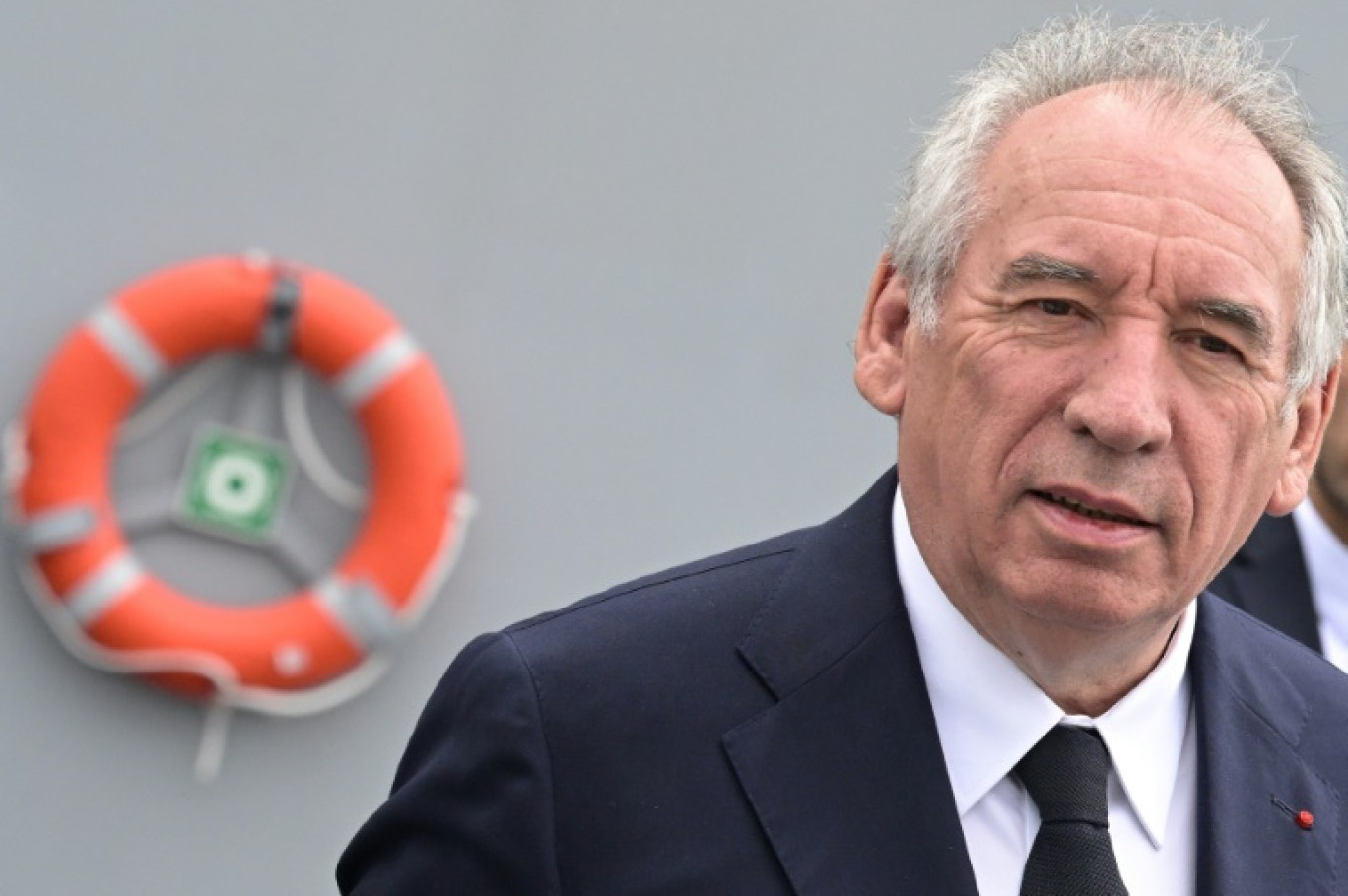 Le Premier ministre François Bayrou lors d'une visite des Chantiers de l'Atlantique à Saint-Nazaire, le 26 mai 2025 © Damien MEYER