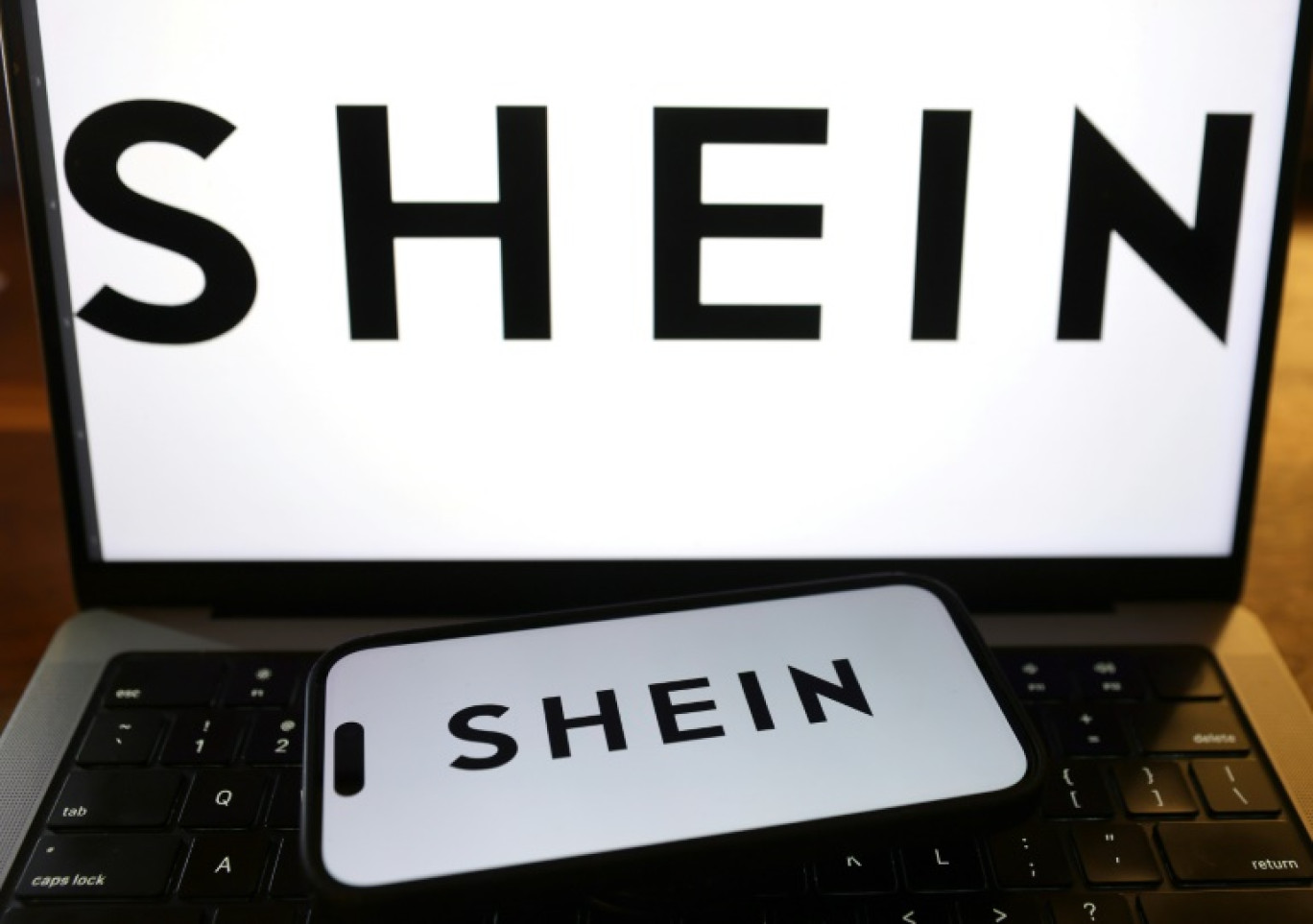 Deux associations font monter la pression sur Shein et demandent à la Haute autorité pour la transparence de la vie publique (HATVP) "d'exercer son droit de contrôle" sur les activités de lobbying de l'entreprise © JUSTIN SULLIVAN