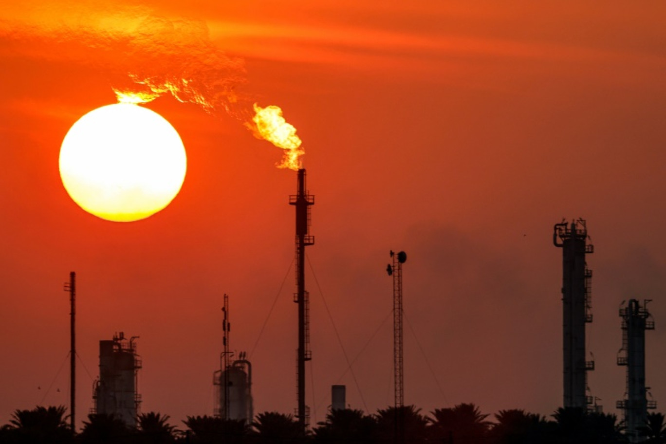 Huit membres clé de l'Opep+ ont décidé d'augmenter la production de pétrole samedi © AHMAD AL-RUBAYE
