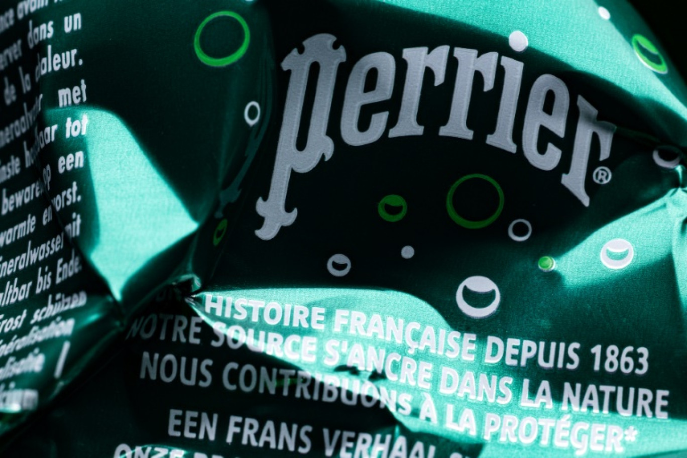 L'UFC-Que Choisir a annoncé lancer plusieurs actions en justice face à ce qu'elle qualifie de "scandale" des eaux minérales Nestlé et d' "immobilisme" des pouvoirs publics © JOEL SAGET