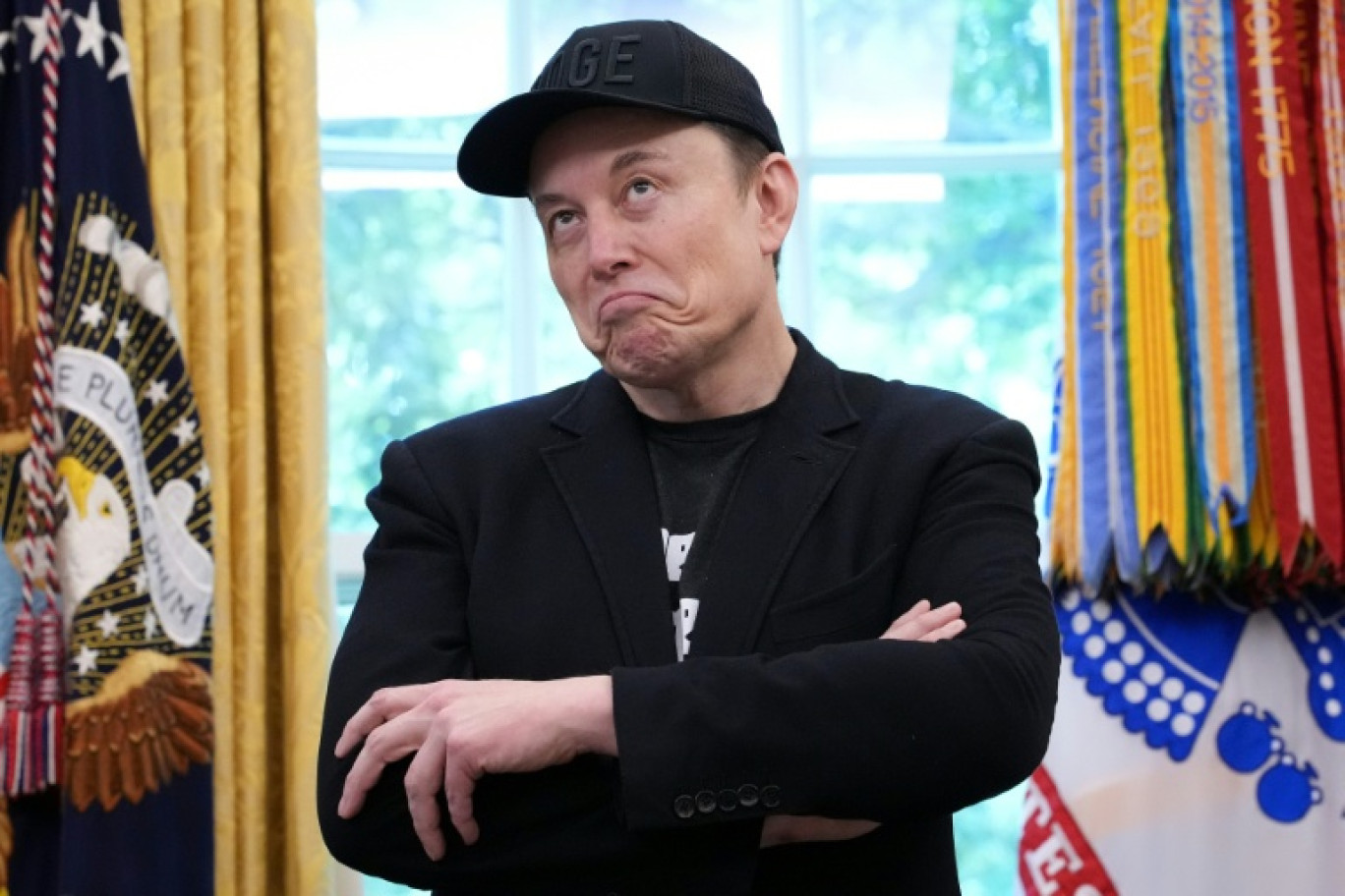 Elon Musk dns le bureau ovale de la Maison blanche le 30 mai 2025. © Kevin Dietsch