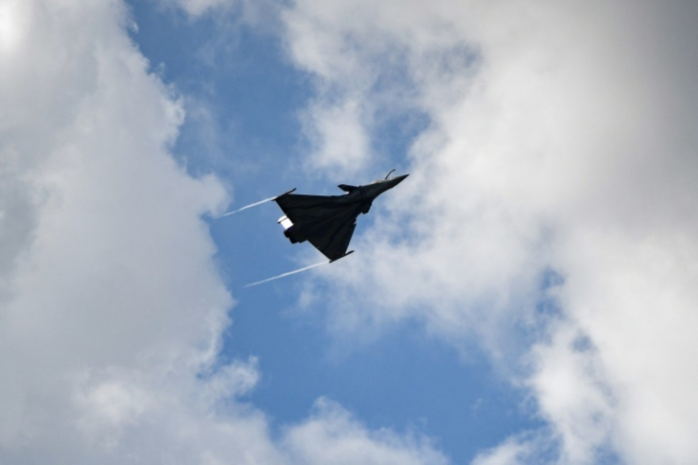 Démonstration d'un Rafale au salon Le Bourget près de Paris, le 23 juin 2023 © Christophe ARCHAMBAULT