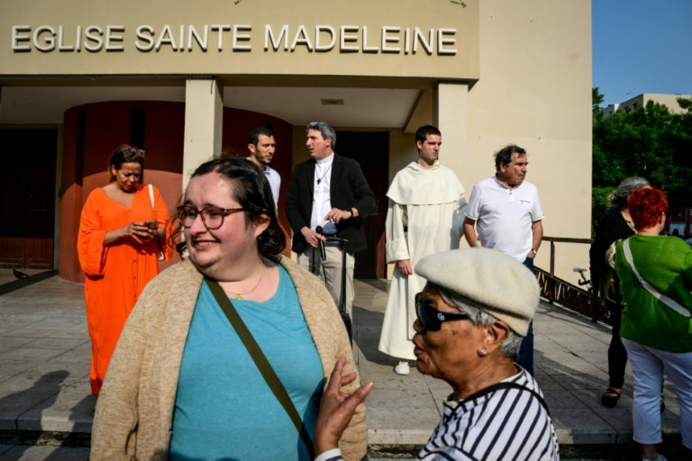 Marche "interconvictionnelle" organisée par des responsables de la mosquée Errahma, de la synagogue et de l'église de Villeurbanne, le 9 juin 2025 © OLIVIER CHASSIGNOLE