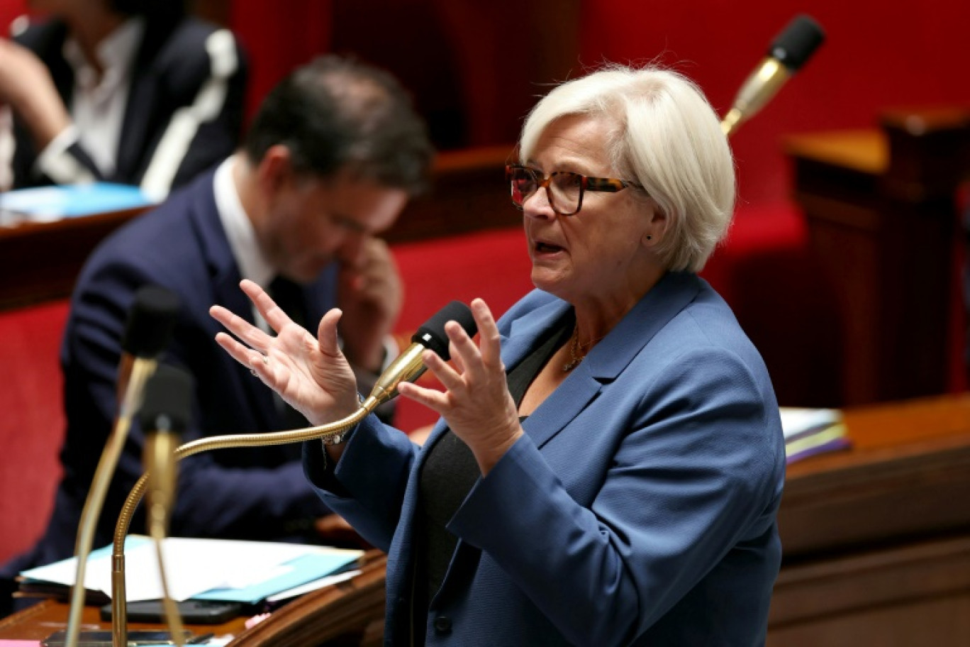 La ministre du Travail, de la Santé, des solidarités et de la Famille pendant la séance de questions au gouvernement à l'Assemblée nationale à Paris le 18 juin 2025 © Thomas SAMSON