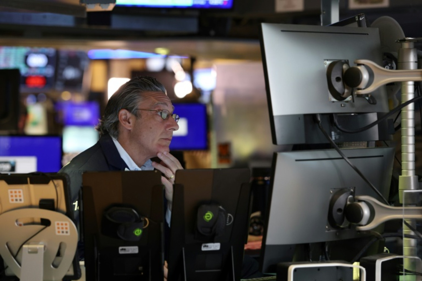 Un opérateur à la Bourse de New York le 18 juin 2025. © TIMOTHY A. CLARY