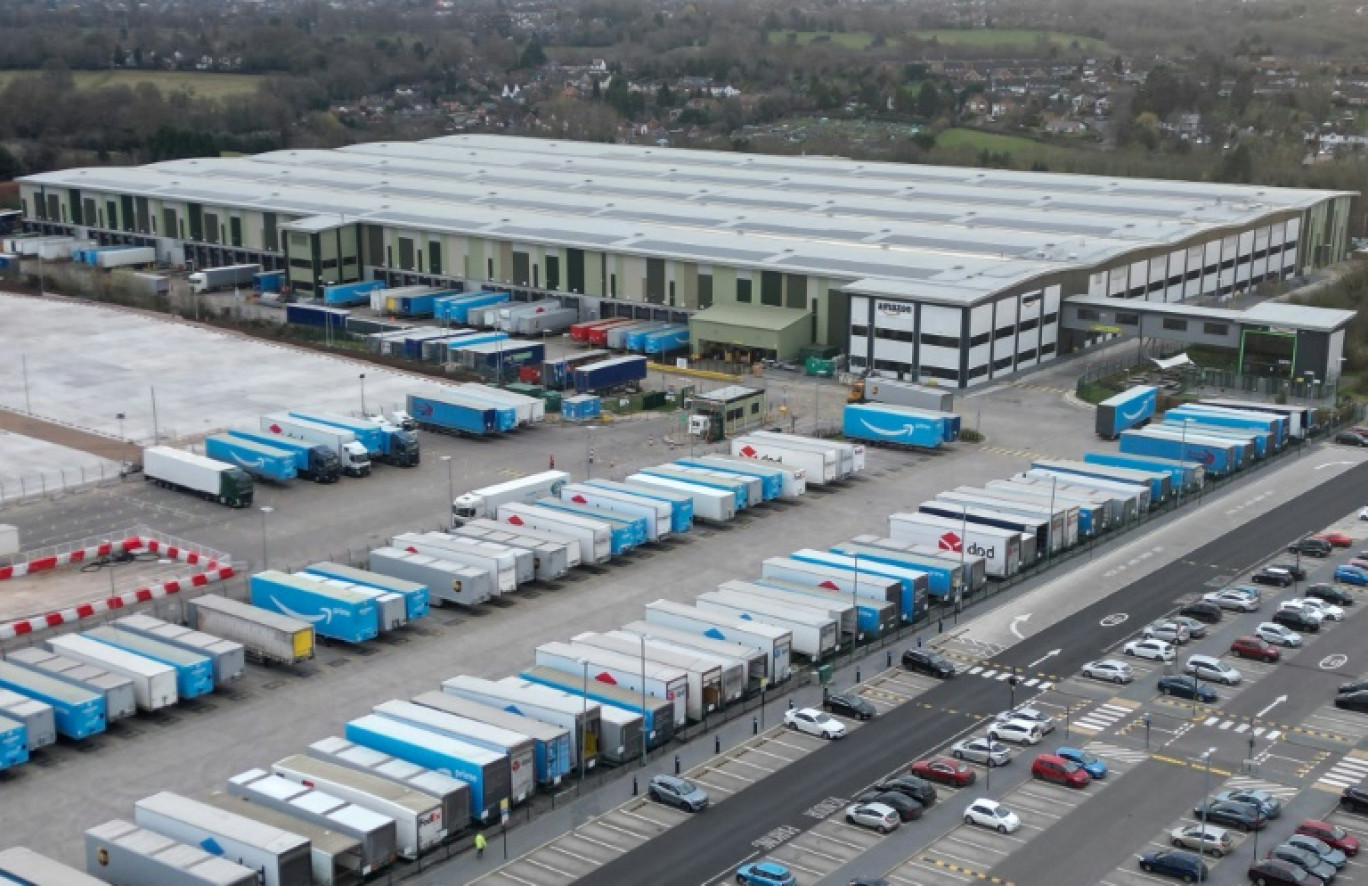 Le centre de distribution d'Amazon à Coventry, le 2 mars 2023 © Darren Staples