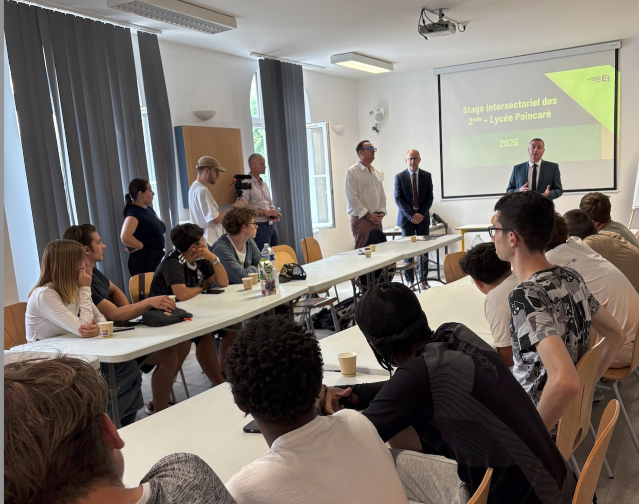 © Alexandra MARQUET -  La fin du stage intersectoriel a été l'occasion pour tous de se retrouver le 27 juin dans les locaux du lycée Raymond Poincaré de Bar-le-Duc.