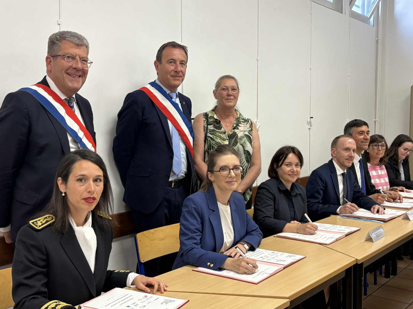 Aurore Bergé a signé une convention pour permettre le dépôt de plainte destiné aux femmes victimes de violences conjugales, directement depuis l’ensemble des établissements de santé du département.
