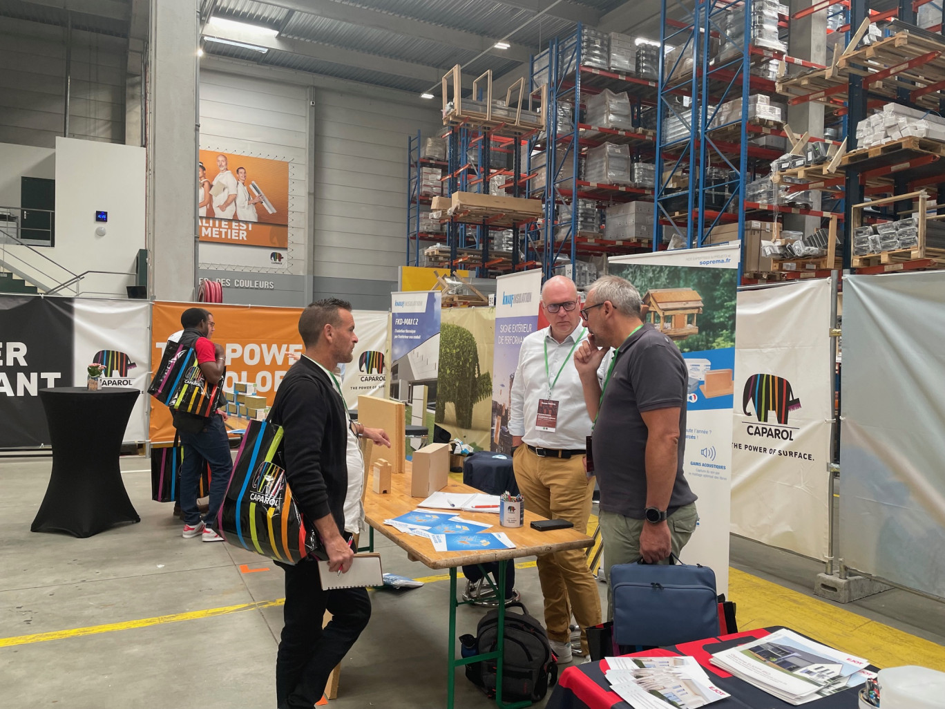 Une journée dédiée aux clients de Daw France, autour de stands sur l’isolation thermique par l'extérieur en partenariat avec ses fournisseurs.