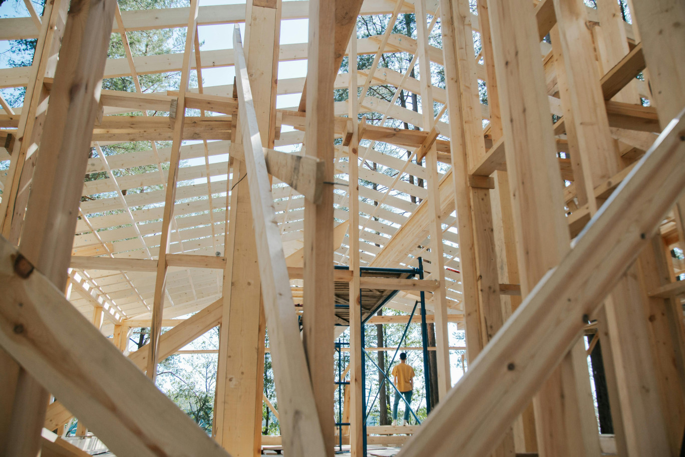 Réemploi des matériaux, chantiers exemplaires, accompagnement des collectivités : le CD2E déploie des solutions pour ancrer l’économie circulaire dans les territoires. © Pexels