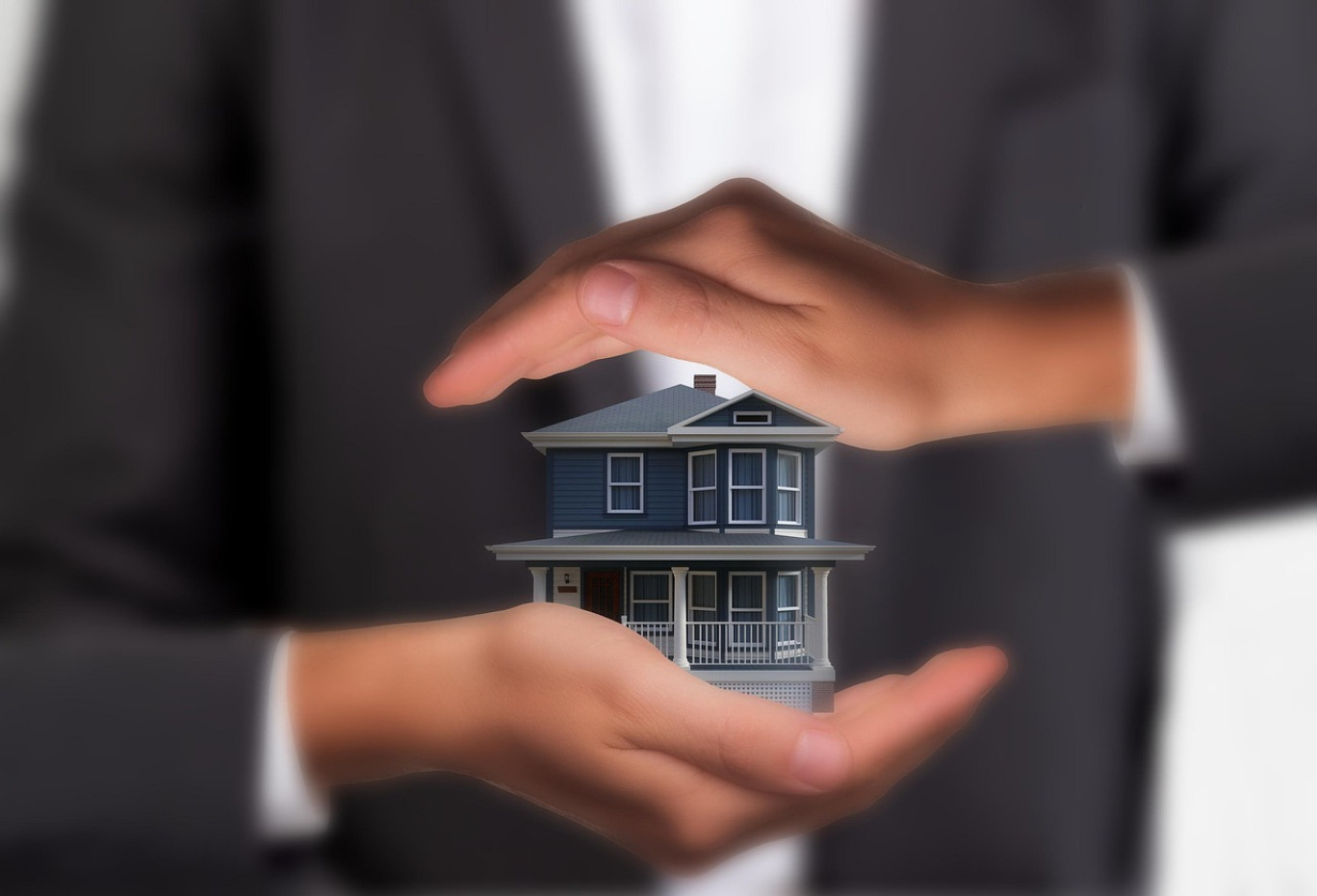 © La CCI des Vosges et le Cnam Grand Est signent une convention de 13 juin à Epinal pour mettre en place un cursus complet de formation à l’immobilier.