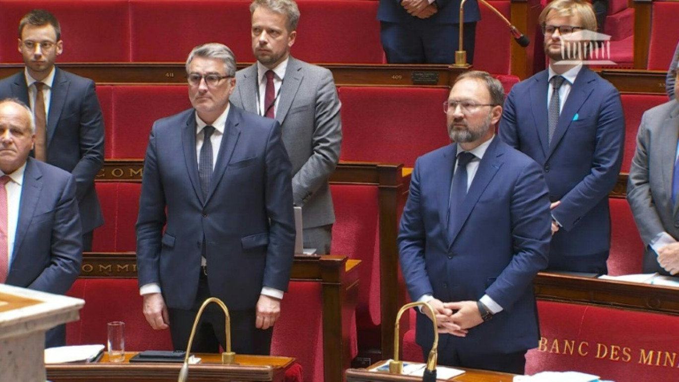 Après le décès d'Olivier Marleix, l'Assemblée en "état de choc"