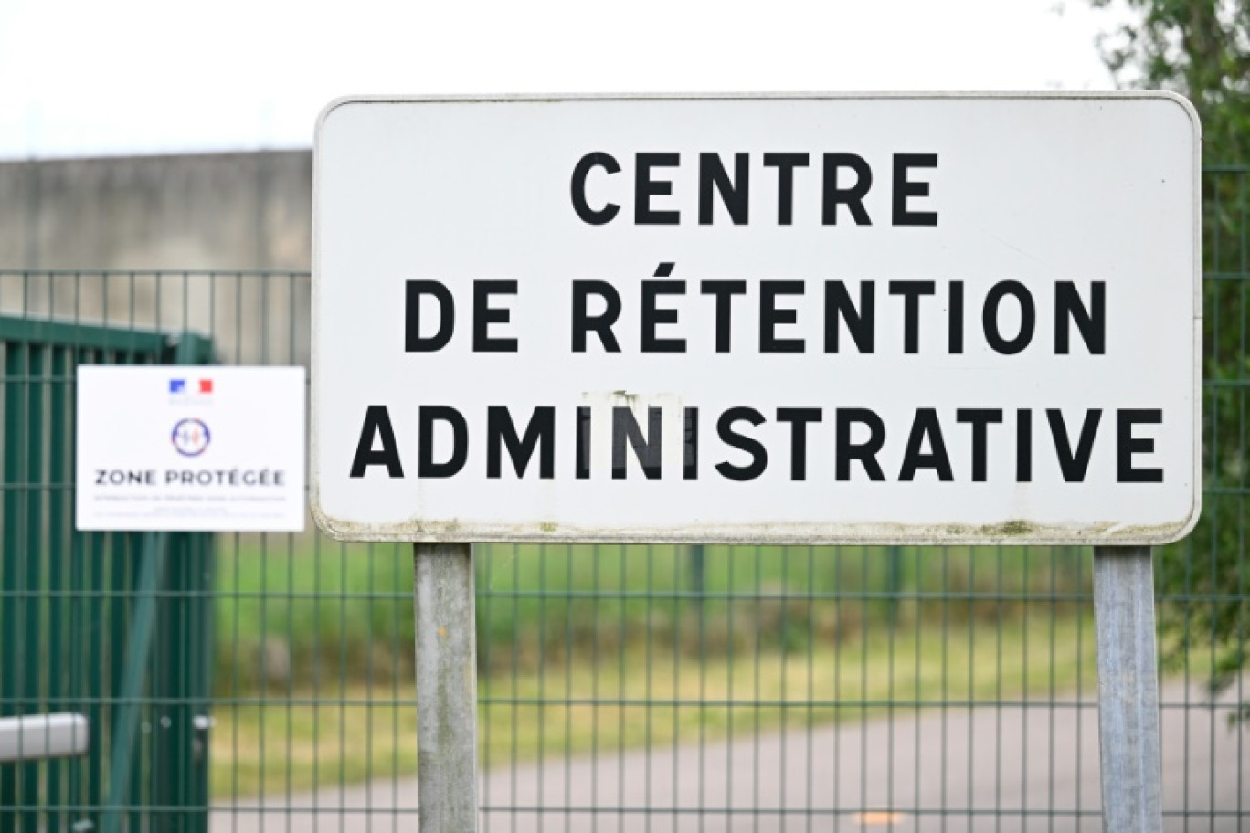 Un centre de rétention administrative à Metz, le 2 mai 2025 en Moselle © Jean-Christophe VERHAEGEN