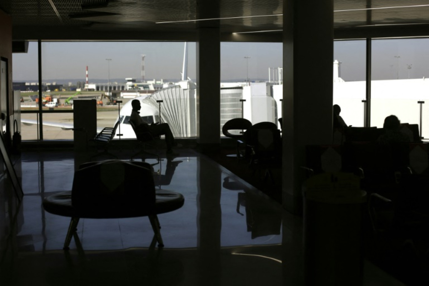 L'aéroport d'Orly, ici le 27 avril 2021, est le deuxième plus fréquenté de France après Charles-de-Gaulle, avec 33,1 millions de passagers en 2024 © THIBAULT CAMUS